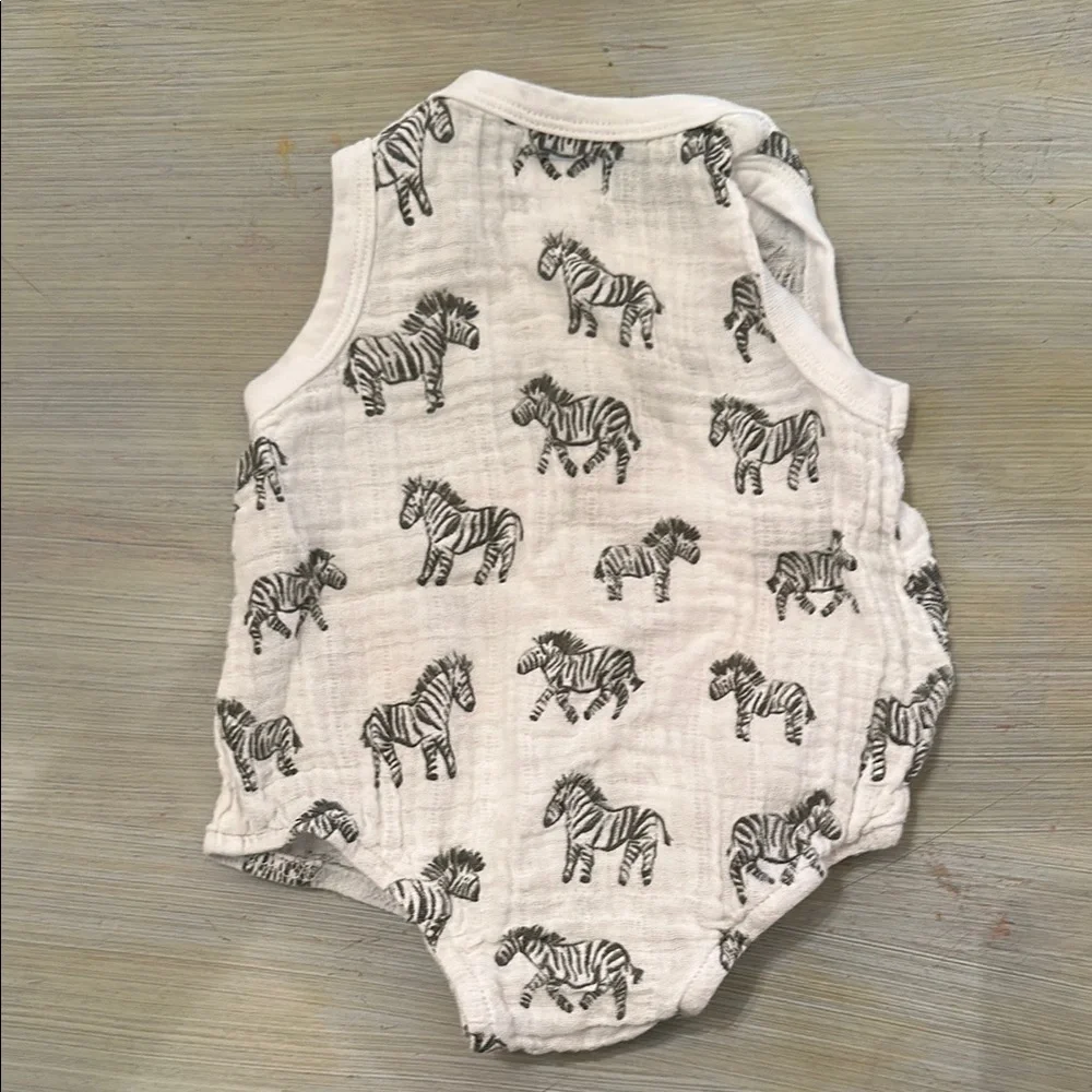 Mud Pie Zebra Print Romper - White and Gray